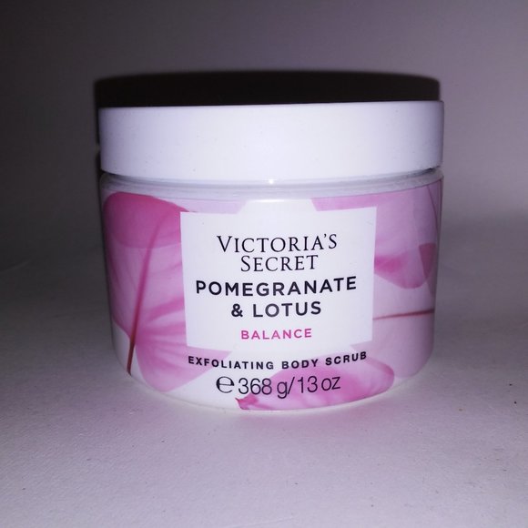 Victoria Secret Exfoliating Body Scrub Pomegranate & Lotus‎ Balance 13oz New - Picture 1 of 5